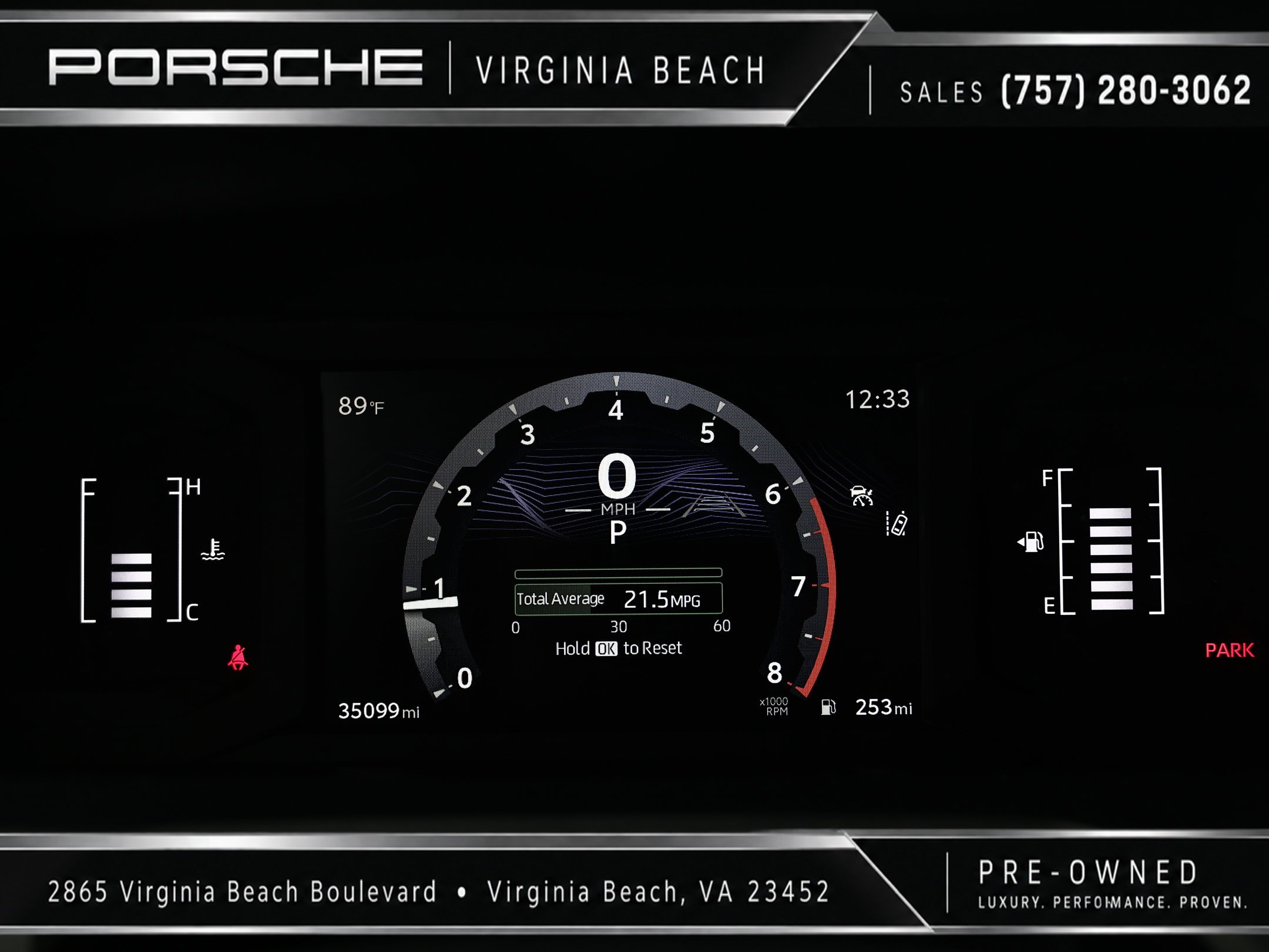 Used 2025 White Toyota SR5 image 33