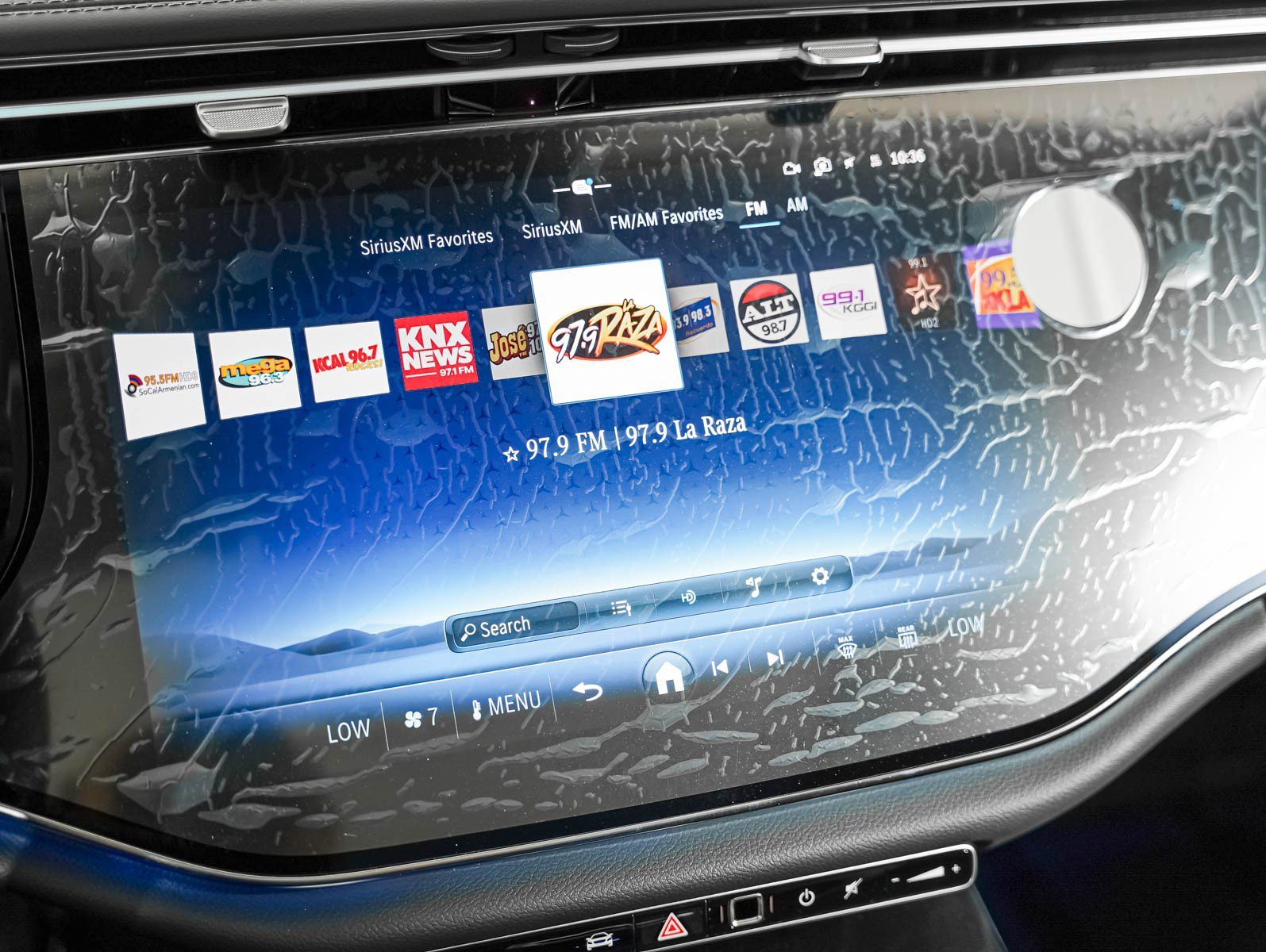 New 2027 Polar White Mercedes-Benz E 350 image 20