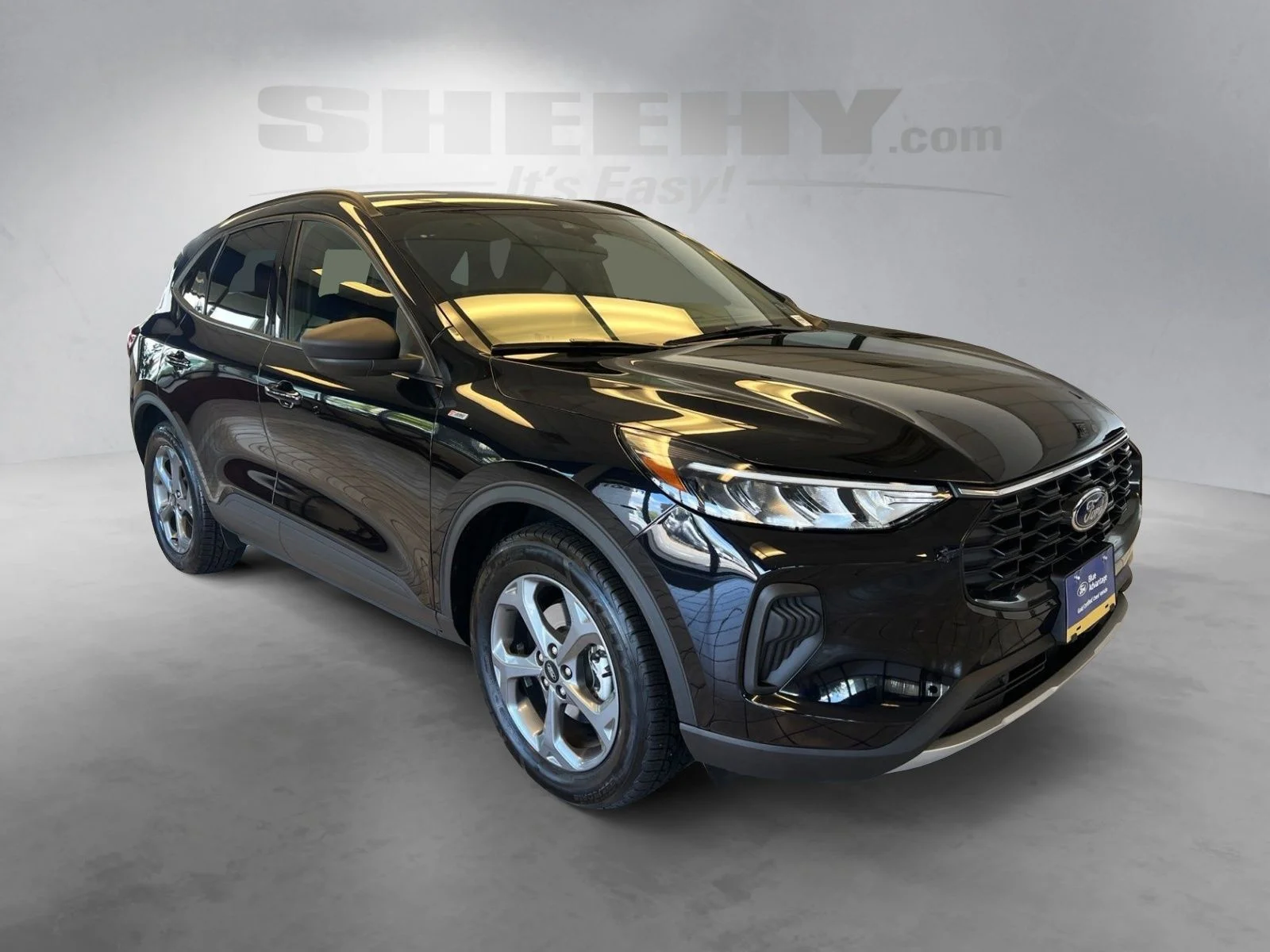 Certified Used 2025 Agate Black Metallic Ford ST-Line image 2