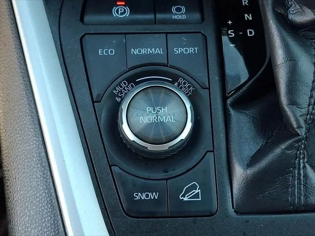 Certified Used 2024 ICE CAP Toyota  image 28