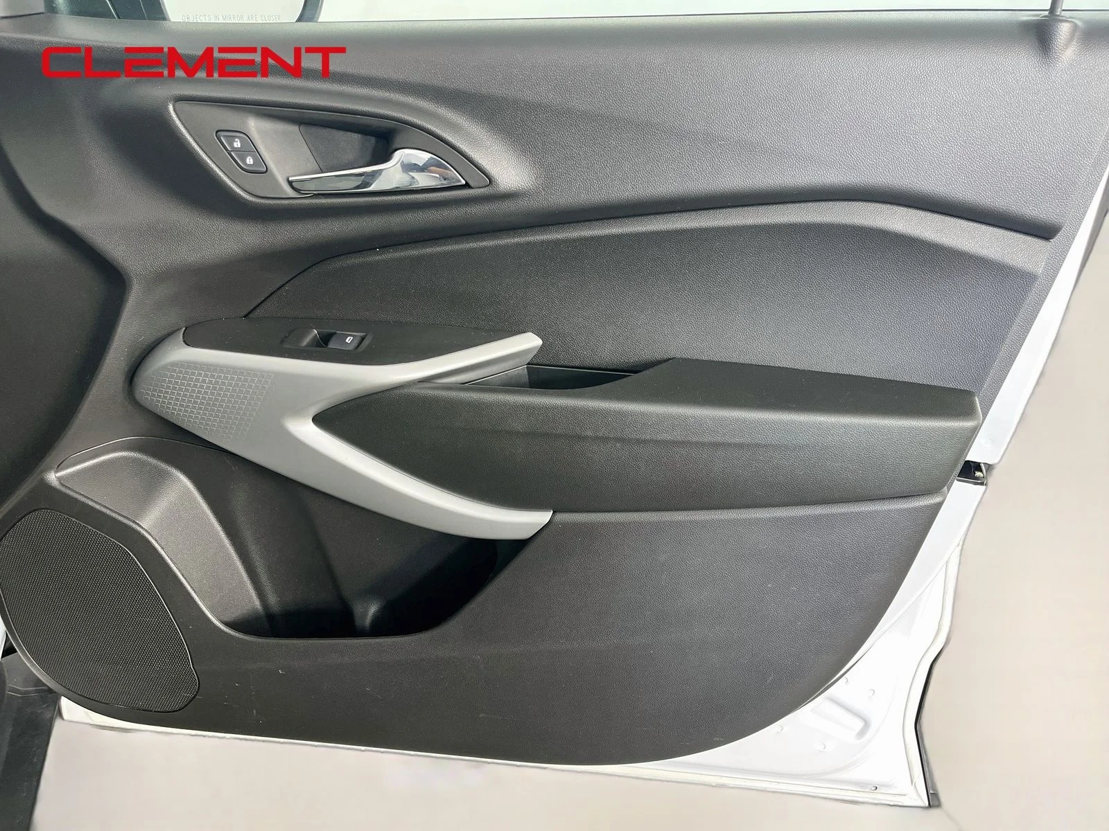 Used 2024 White Chevrolet LS image 34