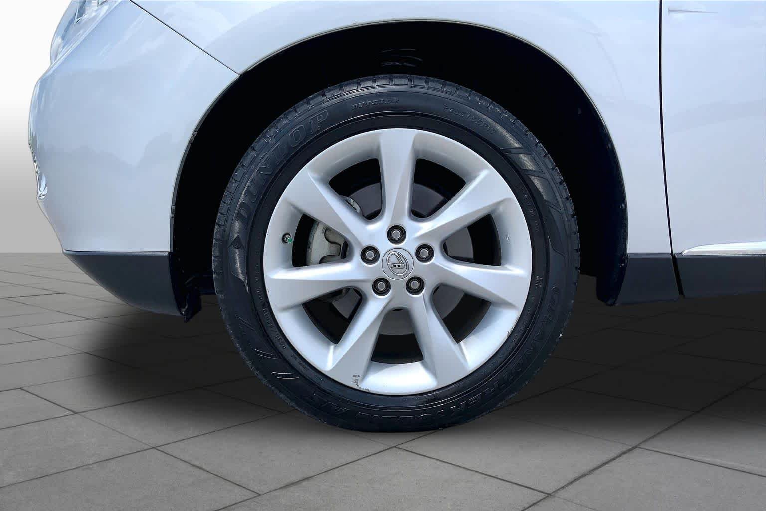 Used 2010 Tungsten Pearl Lexus  image 10