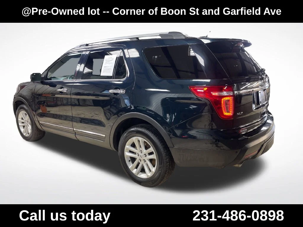 Used 2015  Ford XLT image 4