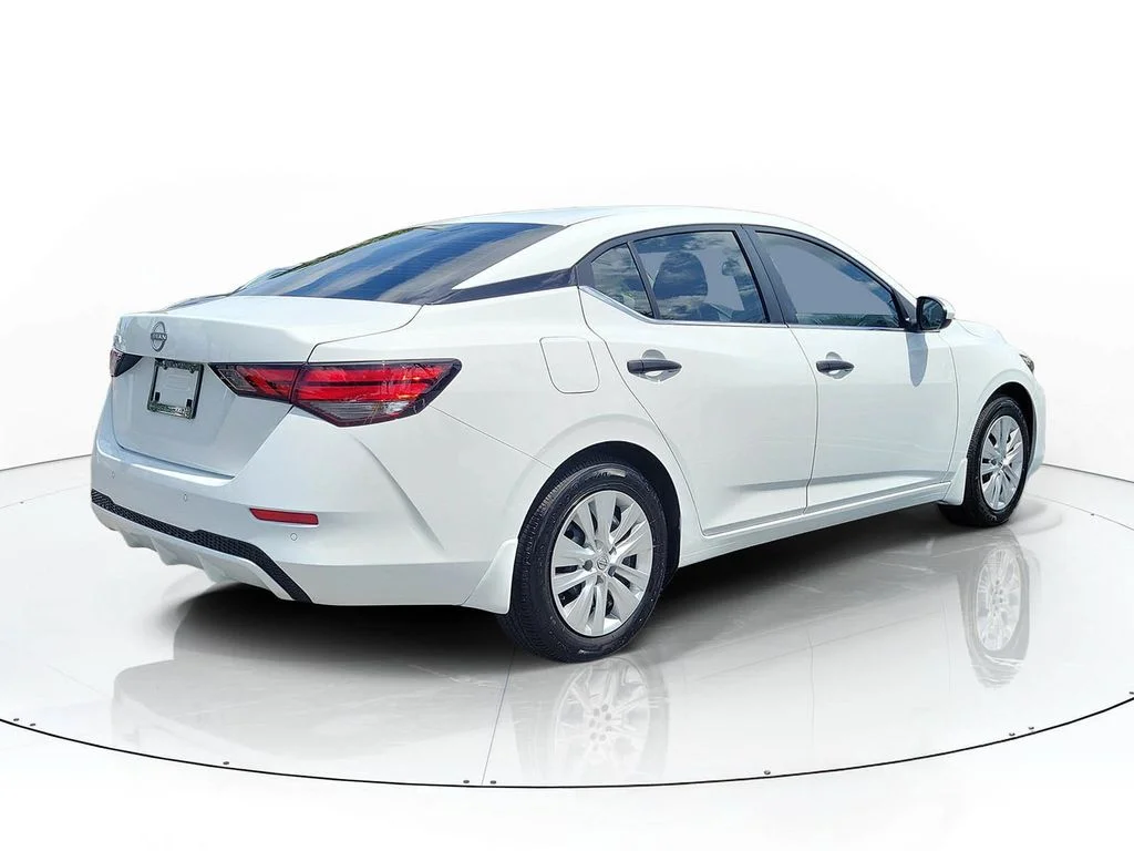 Certified Used 2025 White Nissan S image 7