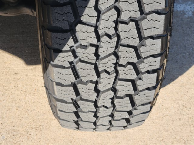 Used 2022 Silver Toyota SR5 image 18