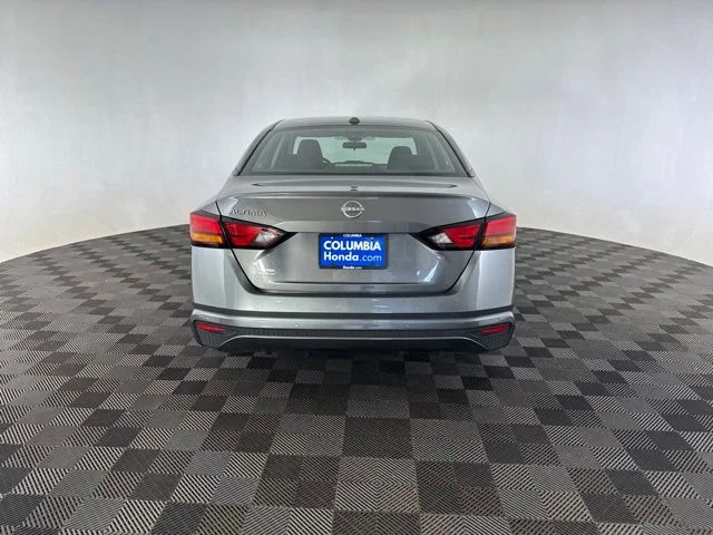 Used 2025 Gray Nissan 2.5 SV image 6