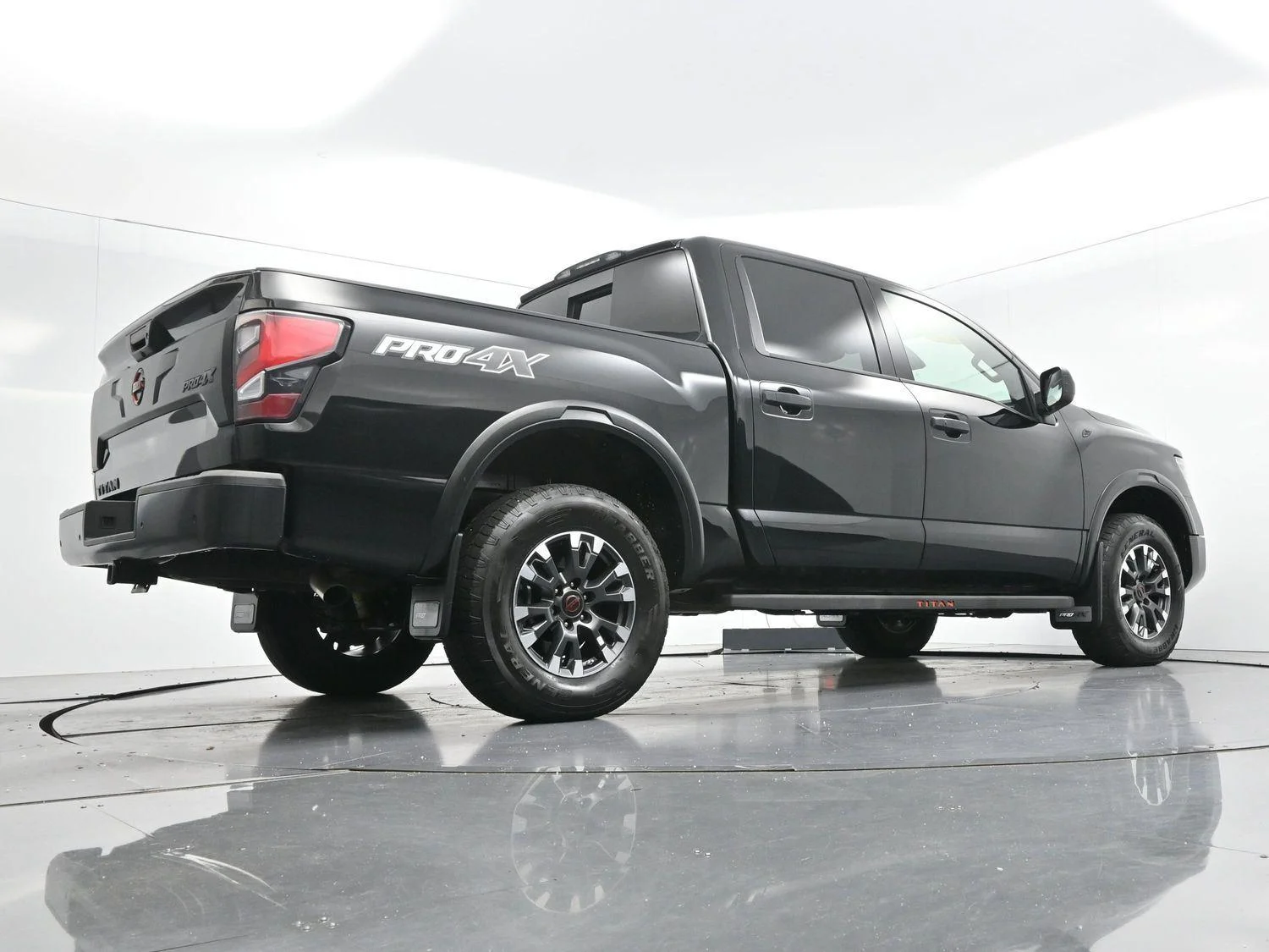 Used 2024 Super Black Nissan PRO-4X image 51