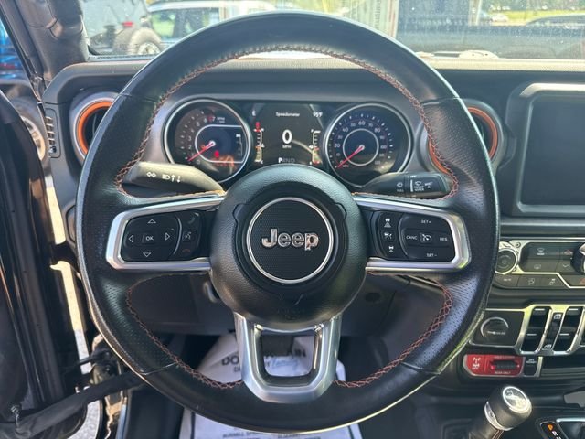 Used 2021 Black Jeep Mojave image 16