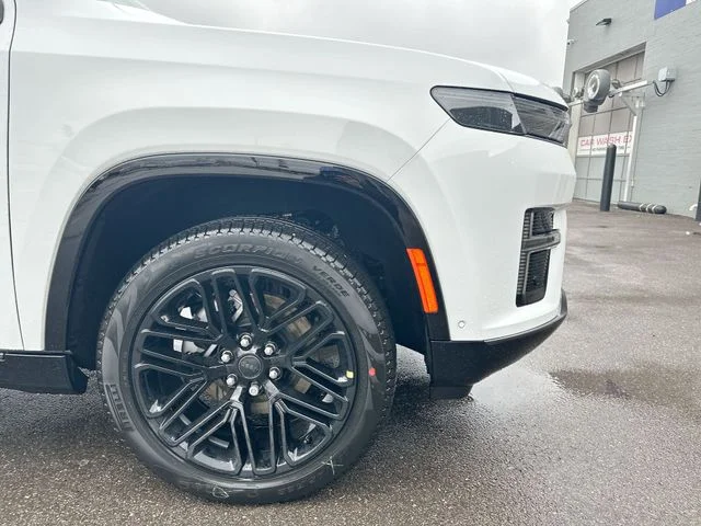 New 2026 Bright White Clearcoat Jeep Limited Reserve image 12