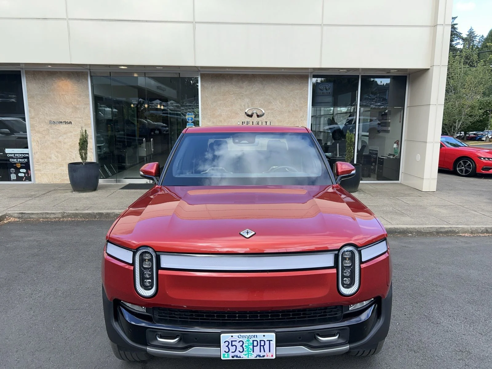 Used 2024 Rivian R1T Adventure with VIN 7FCTGBAA5RN031105 for sale in Portland, OR