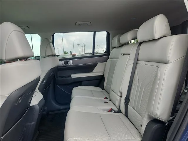 New 2026 Atlantis Blue Hyundai SEL image 8