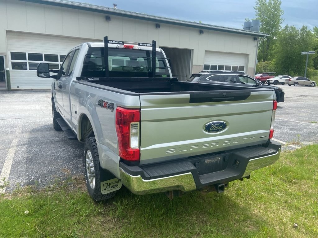 Used 2017 Ingot Silver Ford XL image 4