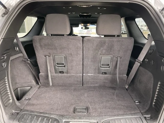 Used 2024 Silver Dodge SXT image 23