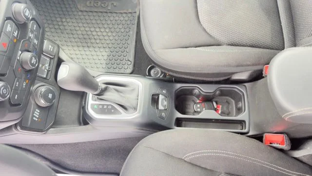 Certified Used 2023 Blue Jeep Altitude image 23