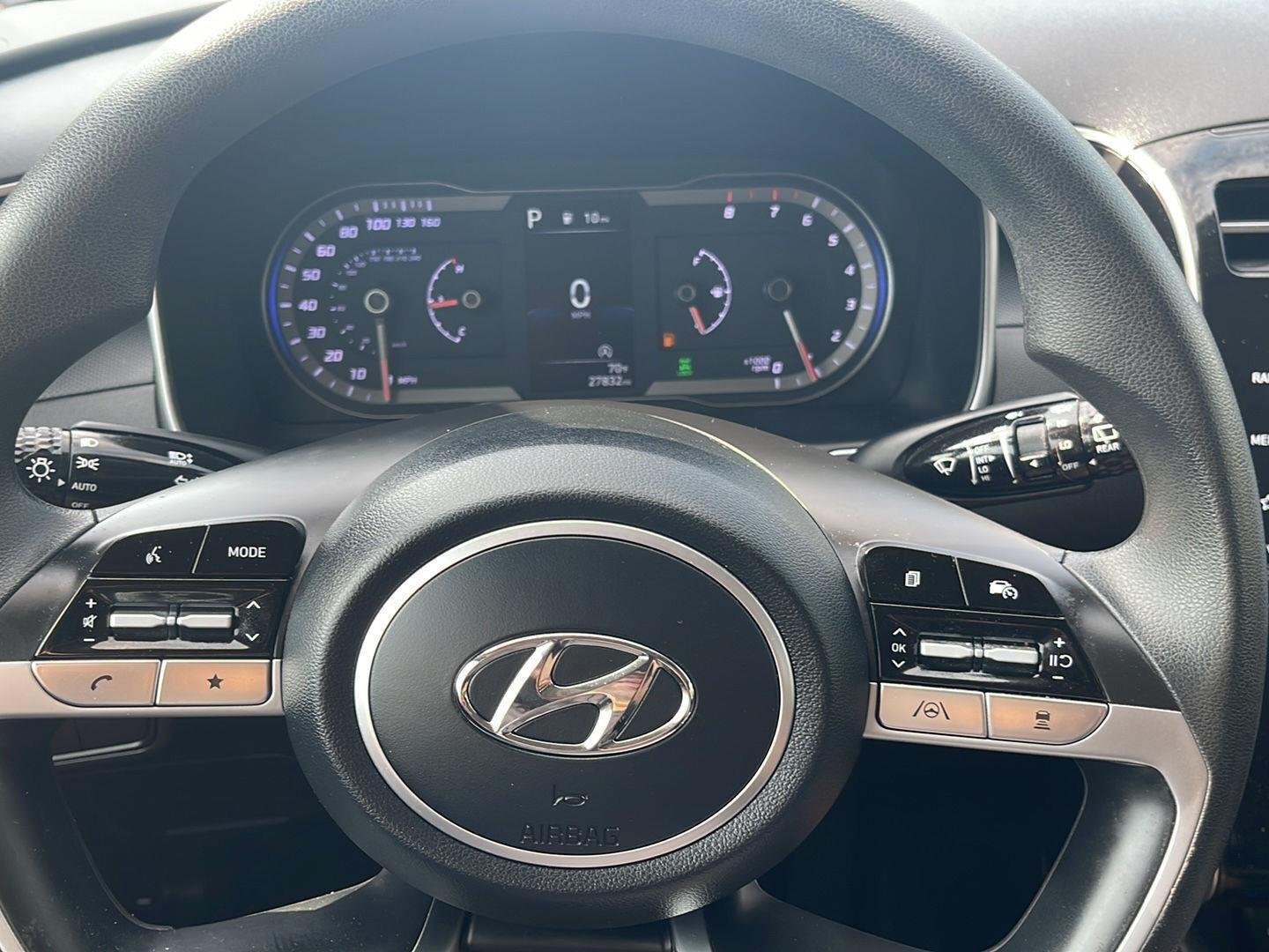 Used 2022 Shimmering Silver Hyundai SEL image 24