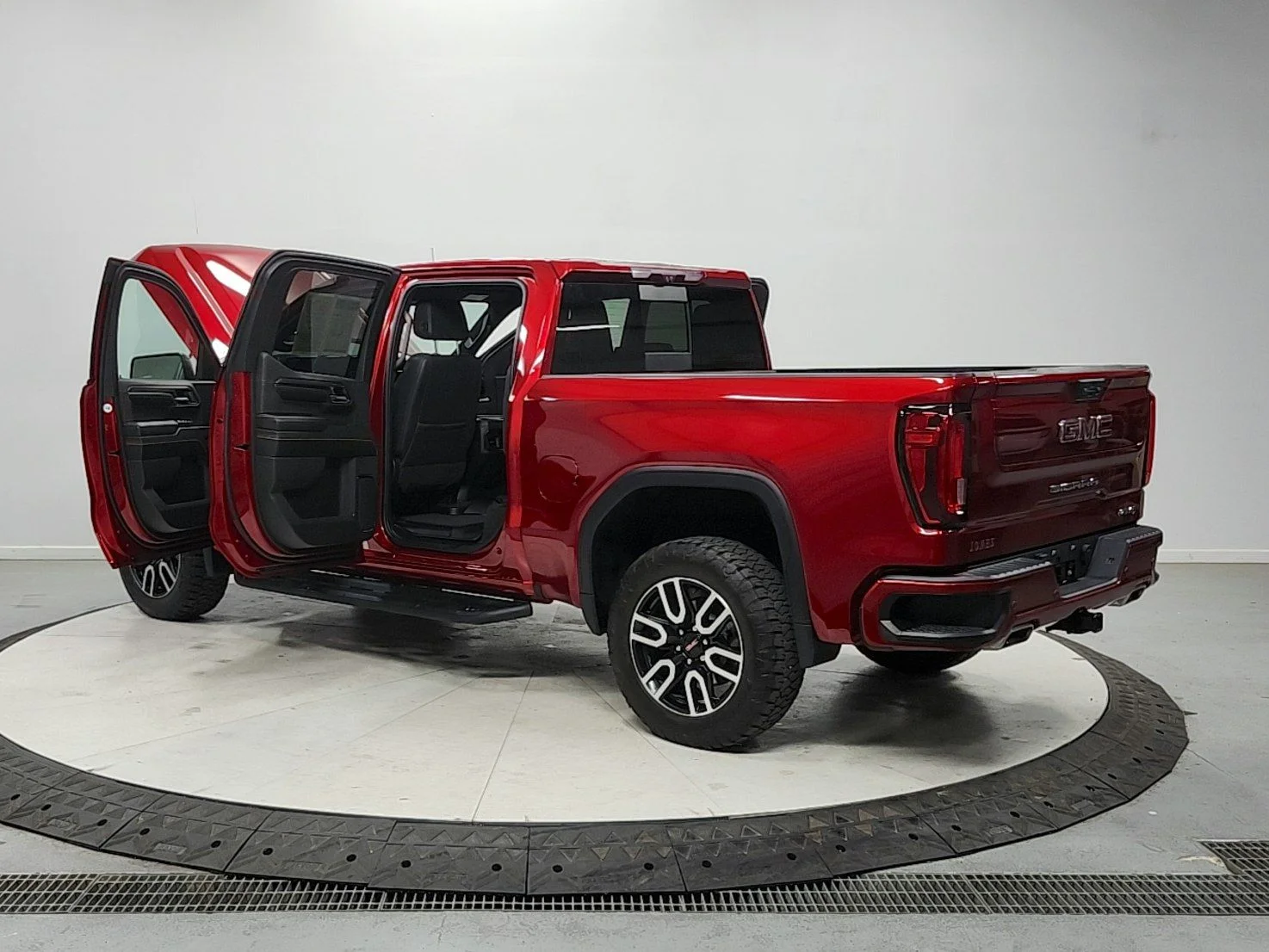 2024 GMC Sierra 1500 AT4 - Photo 13