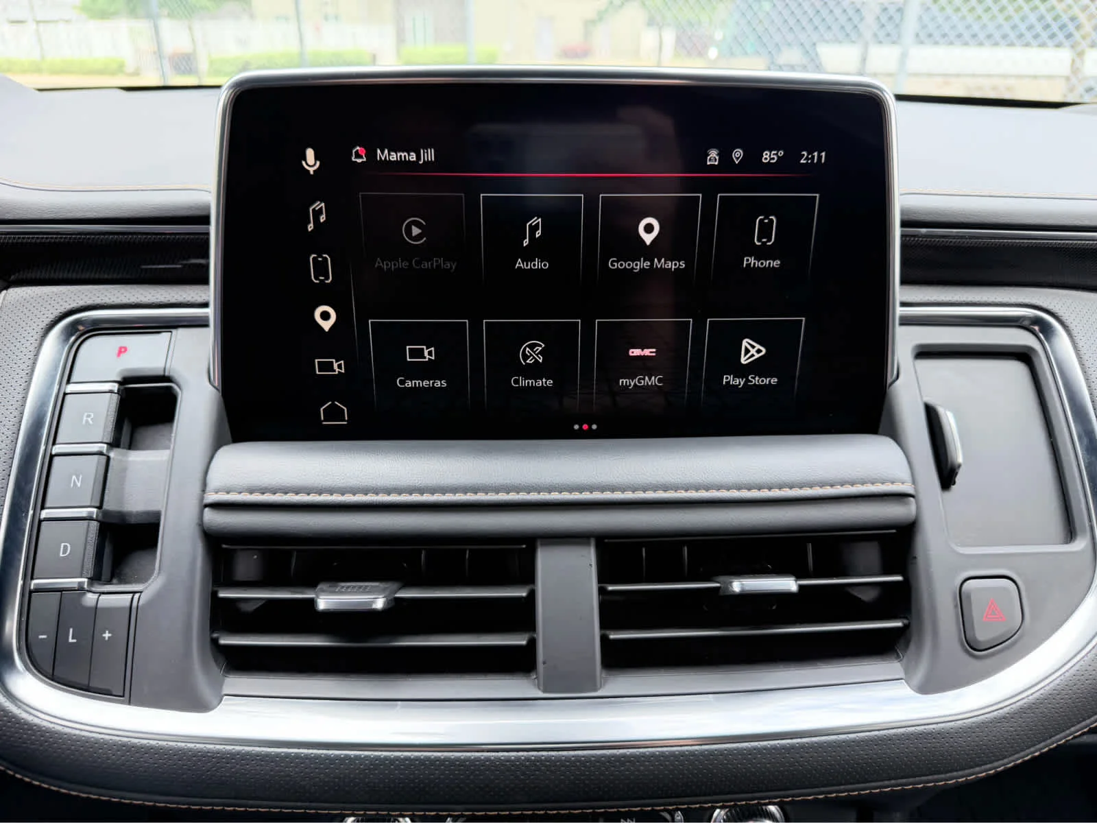 Used 2023 Sterling Metallic GMC AT4 image 18
