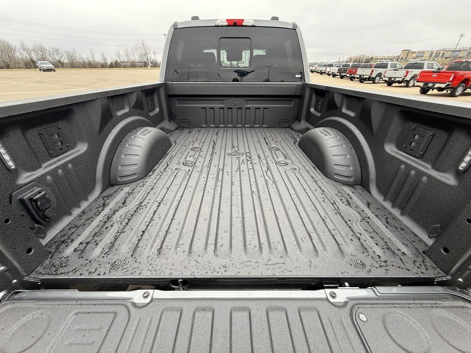 New 2026 Carbonized Gray Metallic Ford F-250® Lariat® image 11