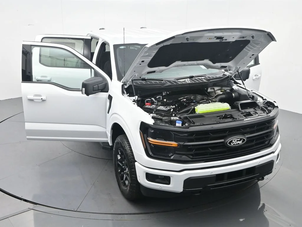 New 2026 Oxford White Ford XLT image 42