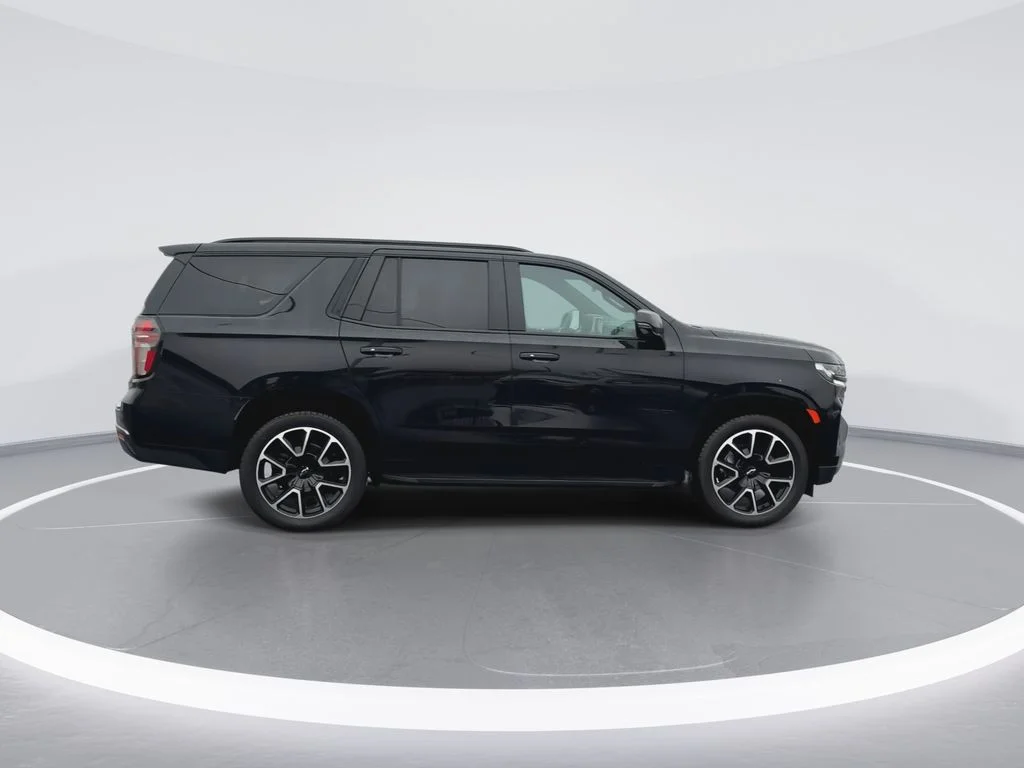 Used 2022 Black Chevrolet RST image 9