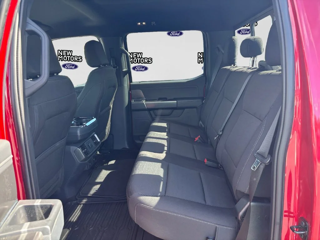 Used 2024 Red Metallic Ford XLT image 14