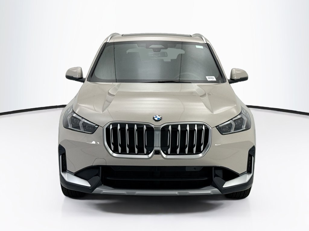 Used 2026 Gray Metallic BMW xDrive28i image 2