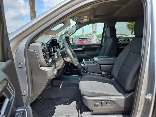 2026 Chevrolet Silverado 1500 LT - Photo 11