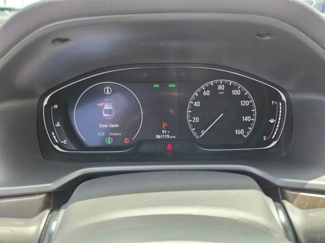 Used 2019 Silver Honda EX-L image 37