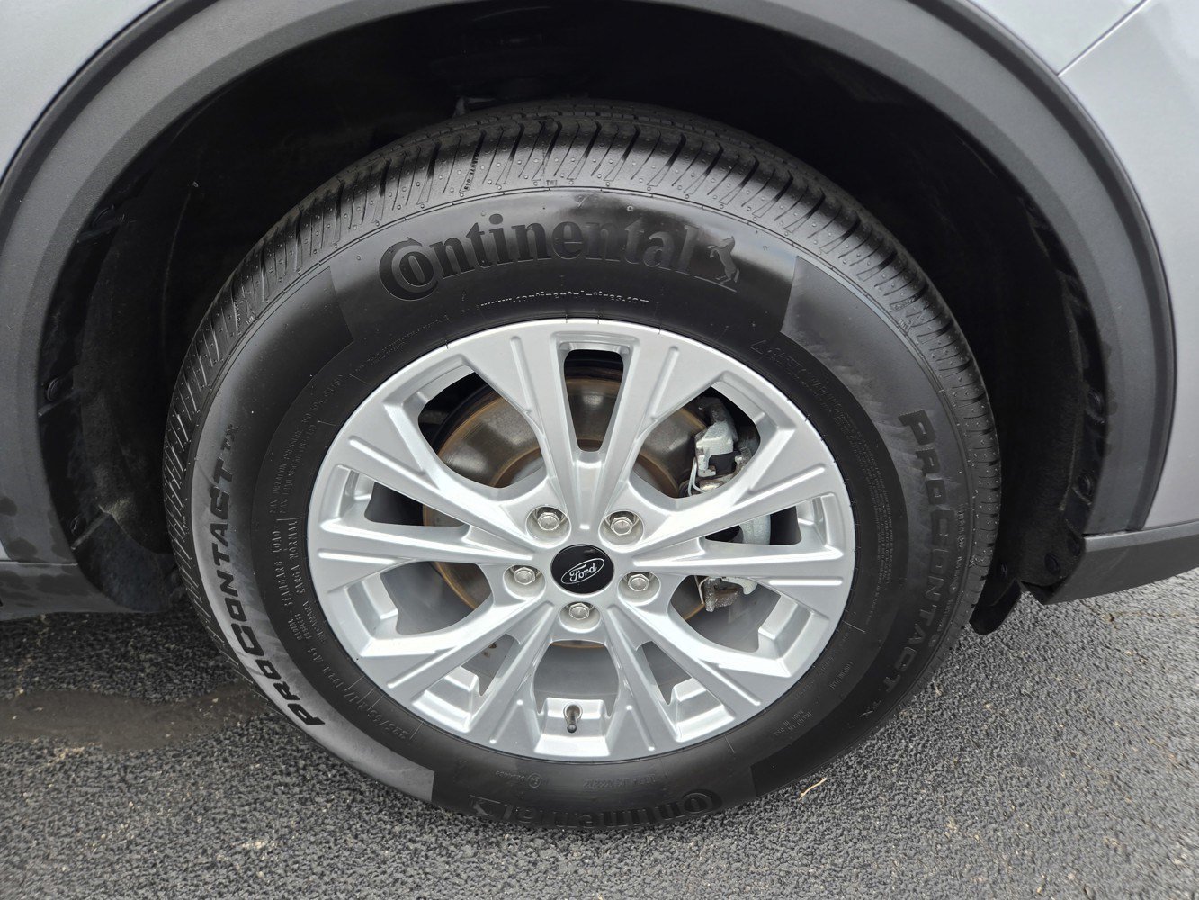 Used 2023  Ford Active image 43