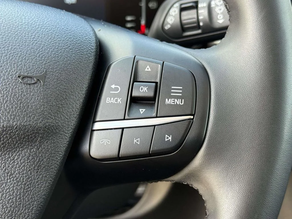 Used 2023 Silver Ford Active image 22