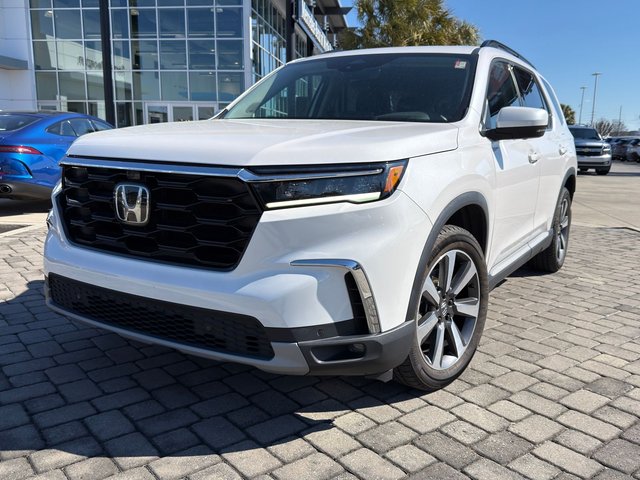 2023 Honda Pilot Elite