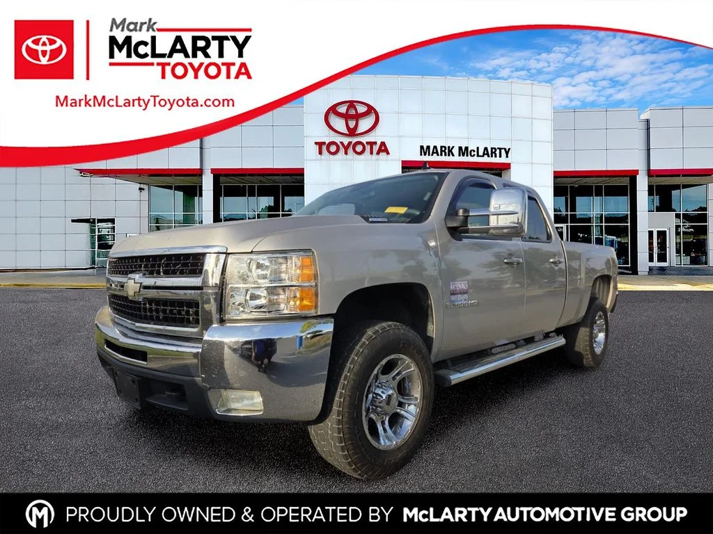 Used 2007 Silver Chevrolet LTZ image 1