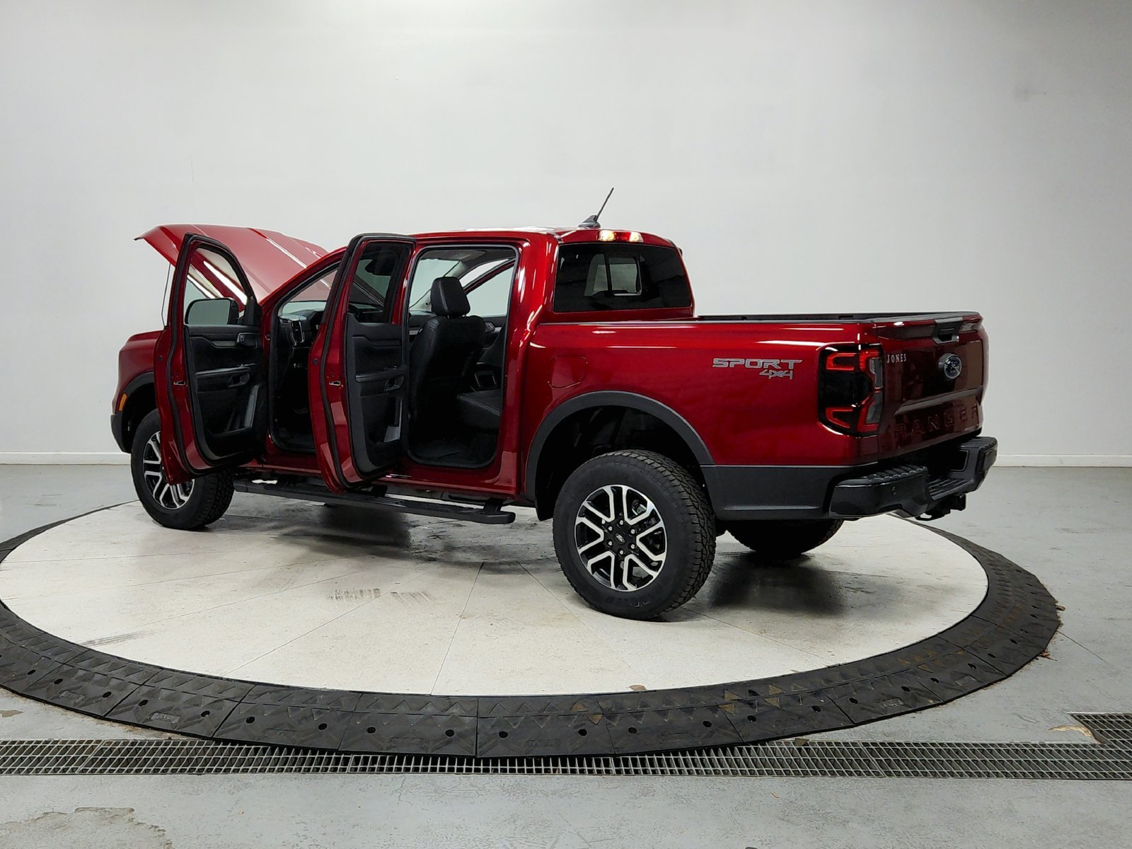 New 2026 Ruby Red Metallic Tinted Clearcoat Ford Lariat® image 14