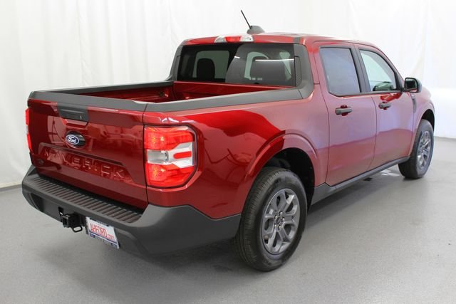 New 2026 Ruby Red Metallic Tinted Clearcoat Ford XLT image 12
