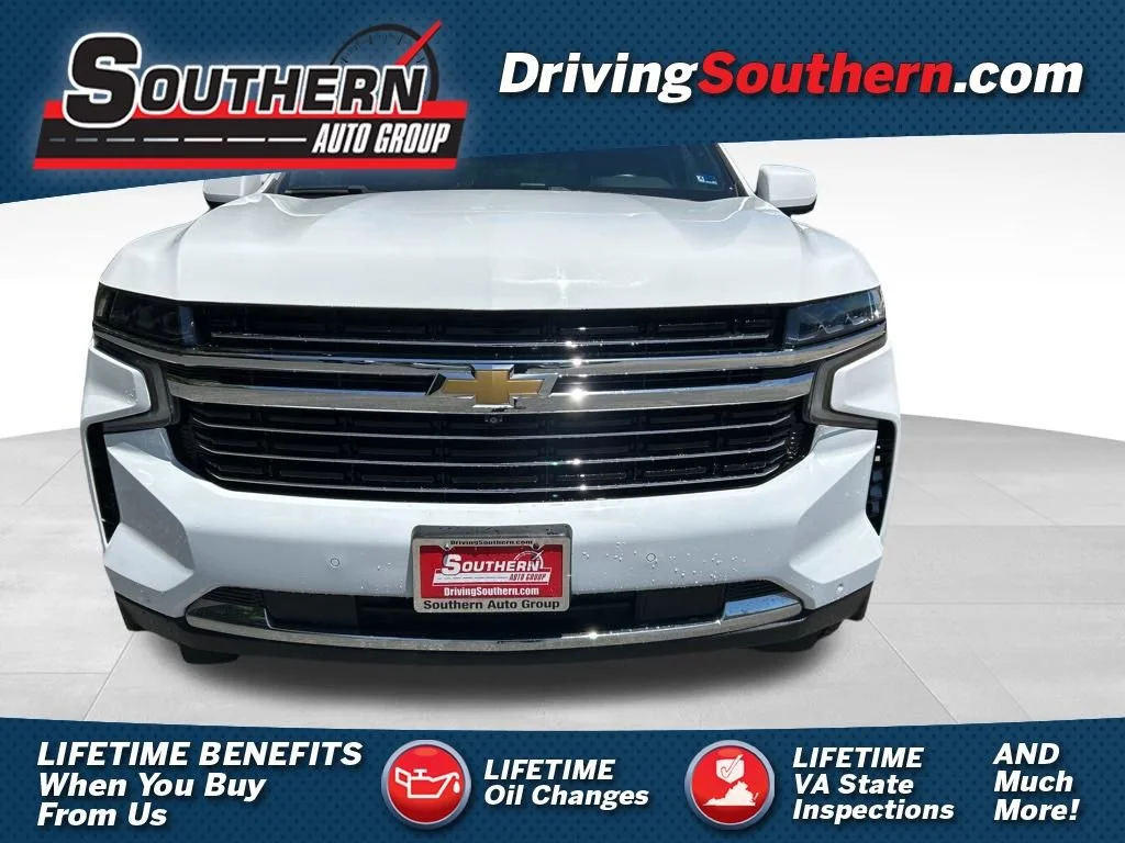 Used 2023 Summit White Chevrolet LT image 1