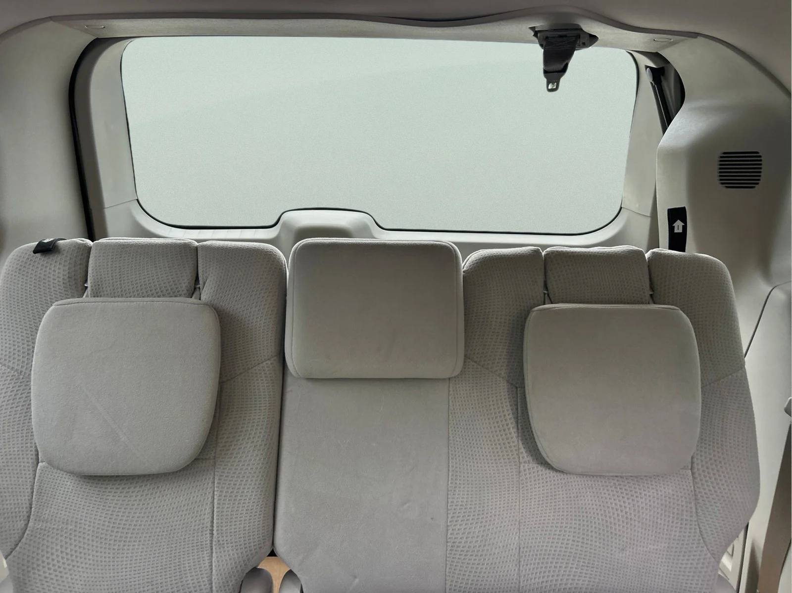 Used 2013 Stone White Dodge SXT image 11