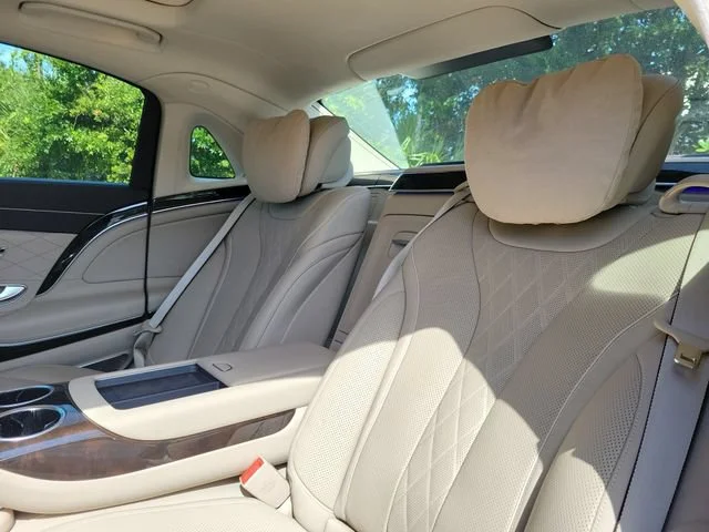 Used 2018 Magnetite Black Mercedes-Benz Maybach S 560 image 24