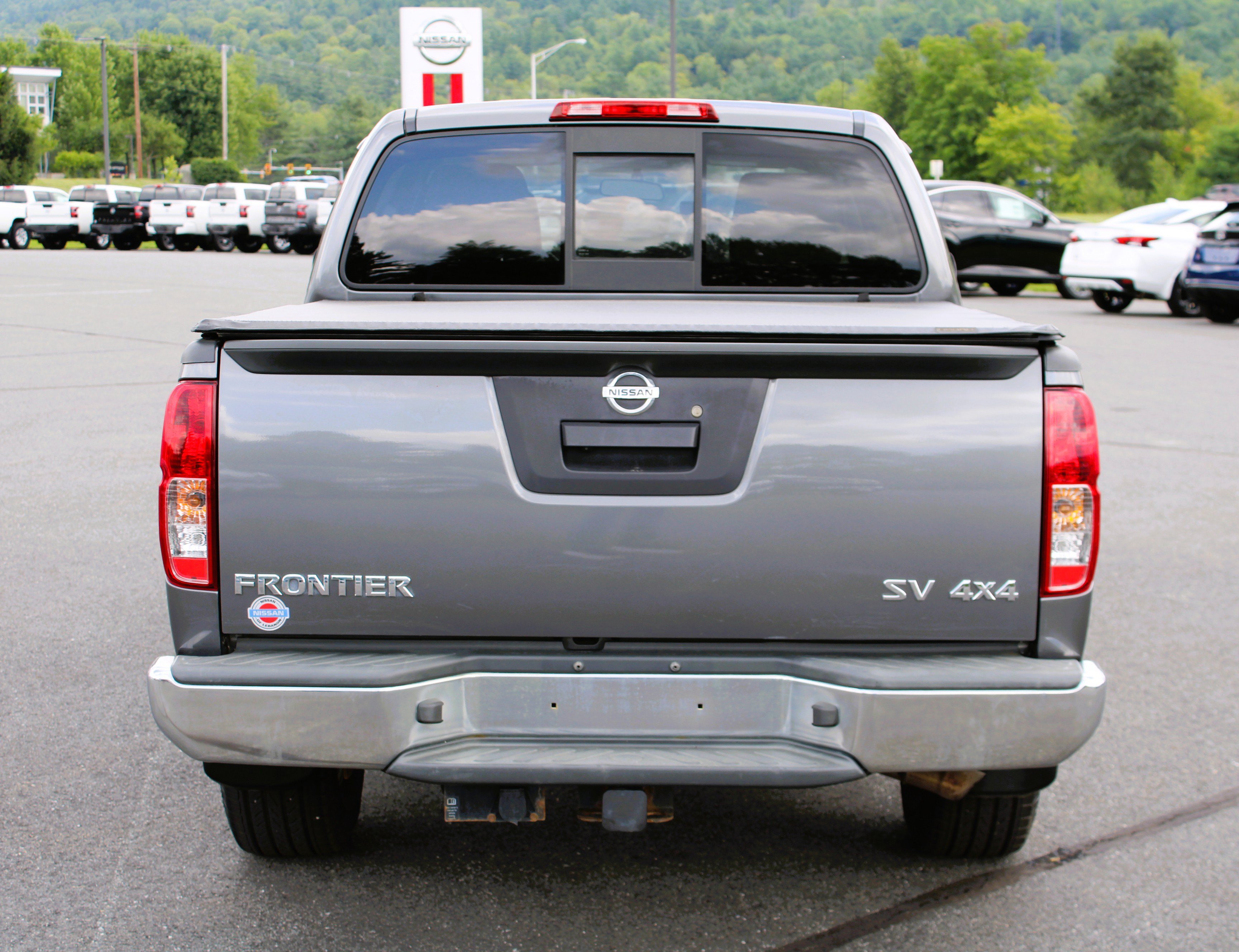 Used 2021 Gun Metallic Nissan SV image 11