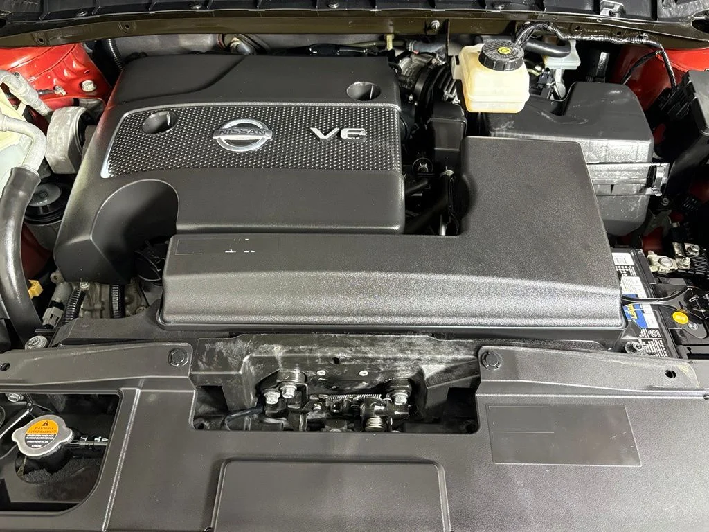 Used 2019 Orange Nissan Platinum image 44
