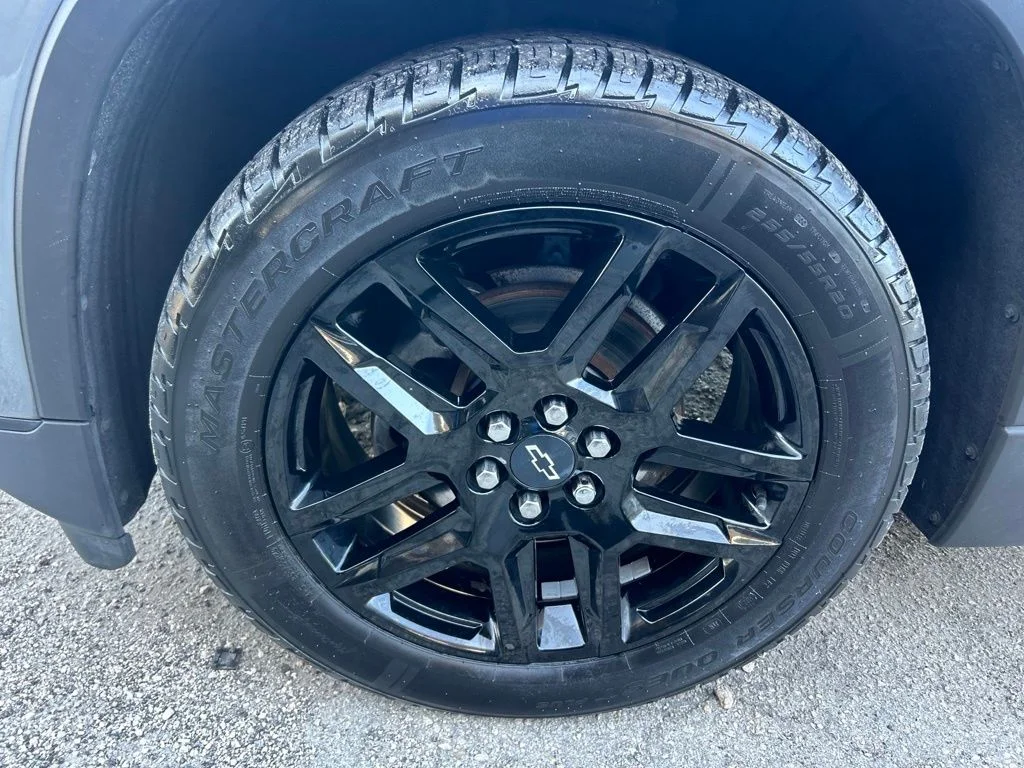 Used 2019 Gray Chevrolet LS image 17