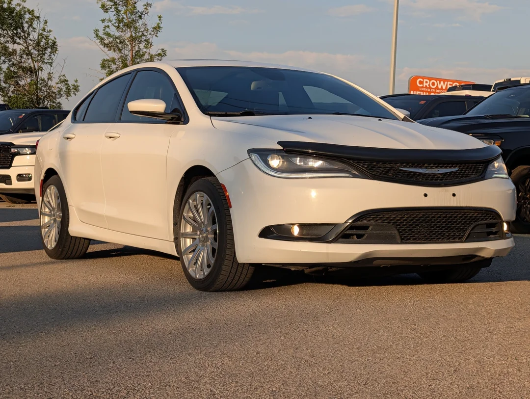 Certified Used 2016 White Chrysler S - 8.4 Touchscreen - V-6 - ParkView Camera & MOre image 2