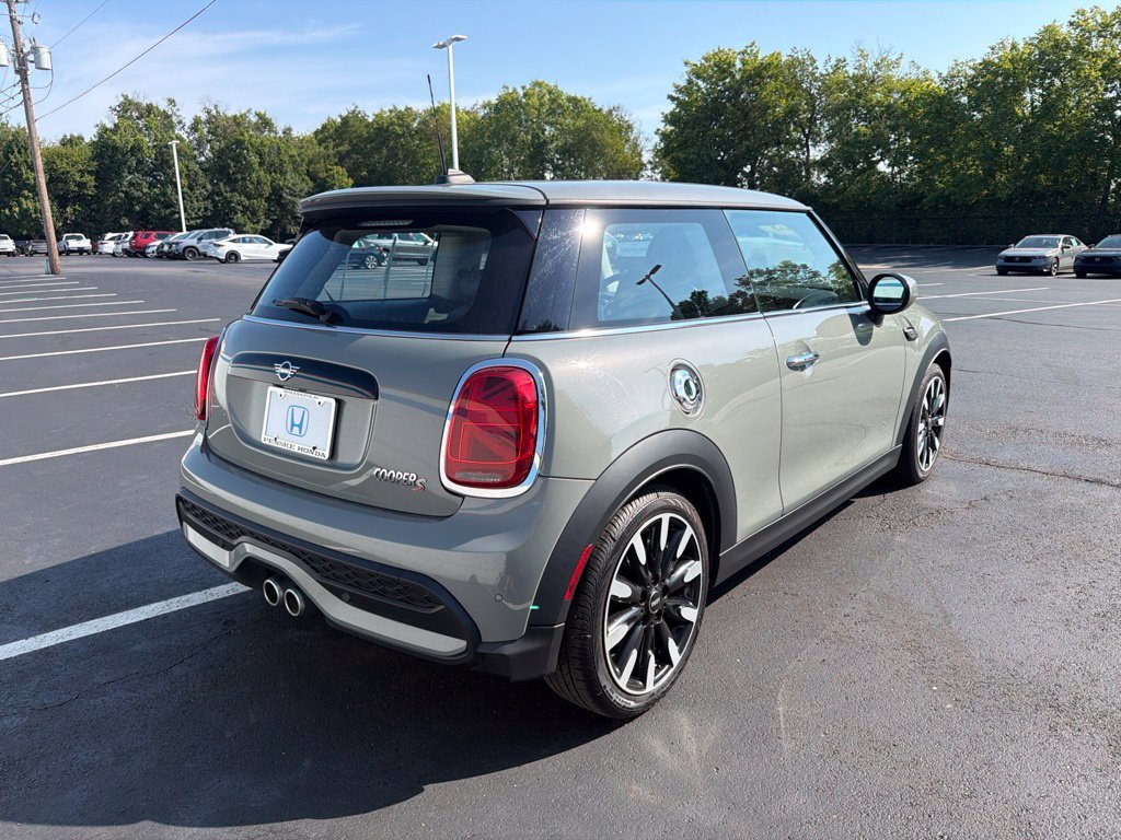 Used 2023 Gray Metallic MINI  image 5