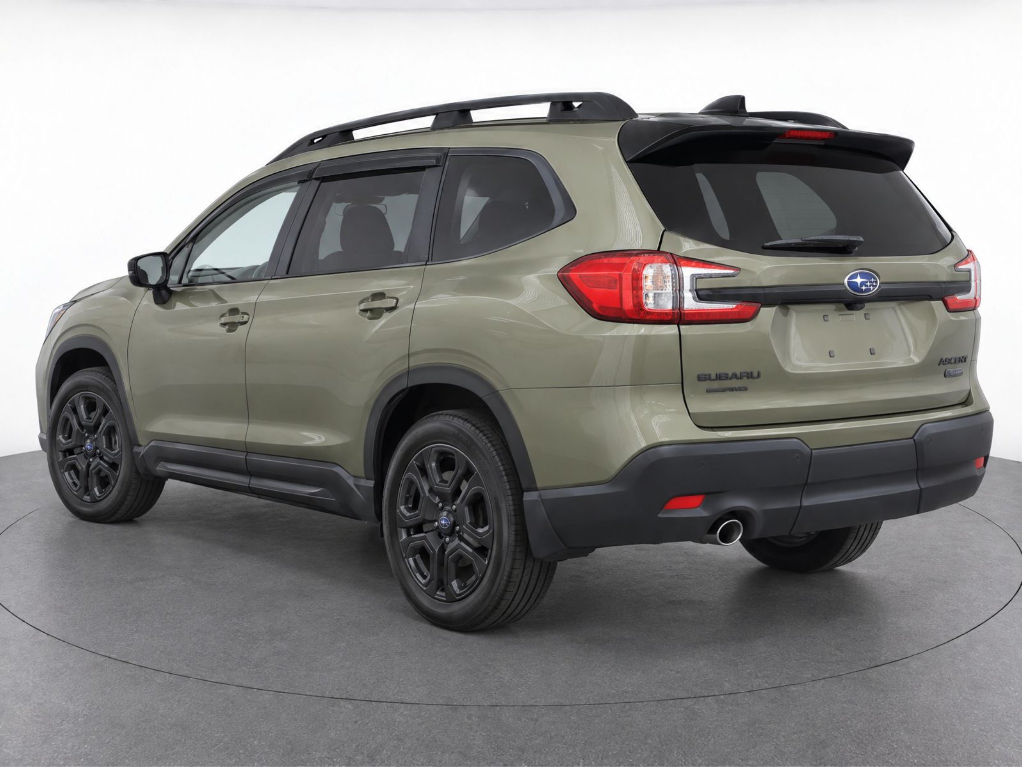 Used 2025 Autumn Green Metallic Subaru Onyx Edition Touring image 3