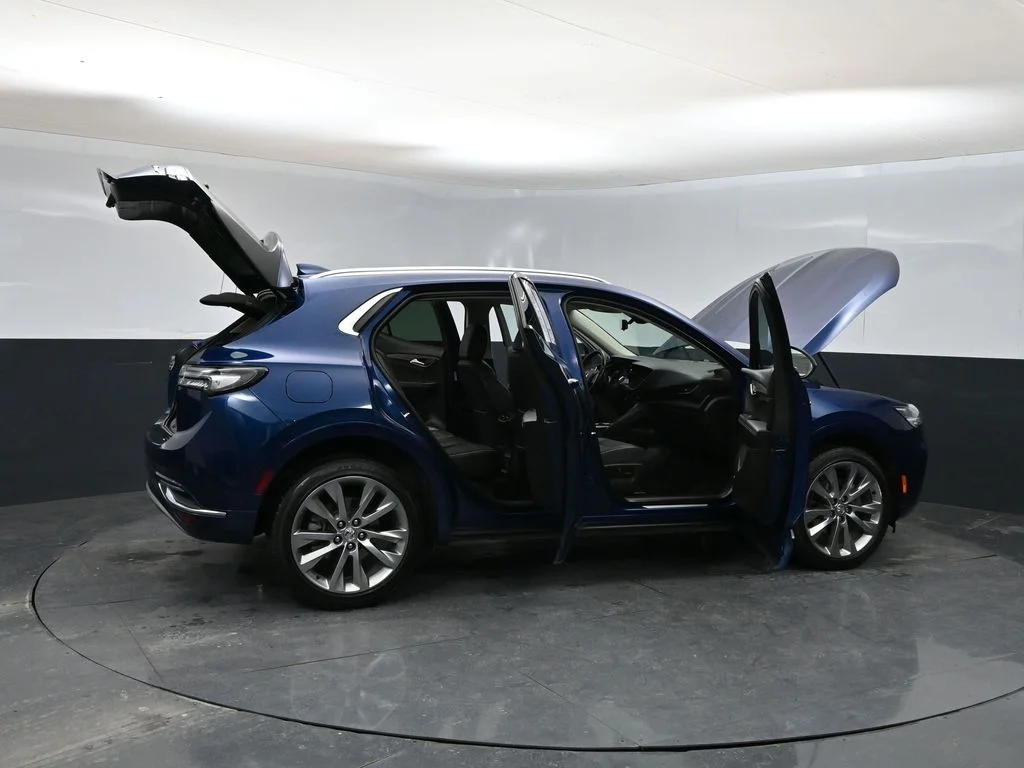 Used 2022 Blue Buick Avenir image 43
