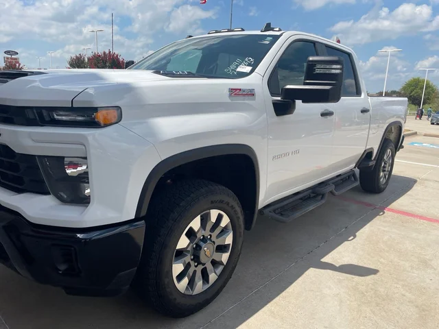 2025 Chevrolet Silverado 2500HD Custom
