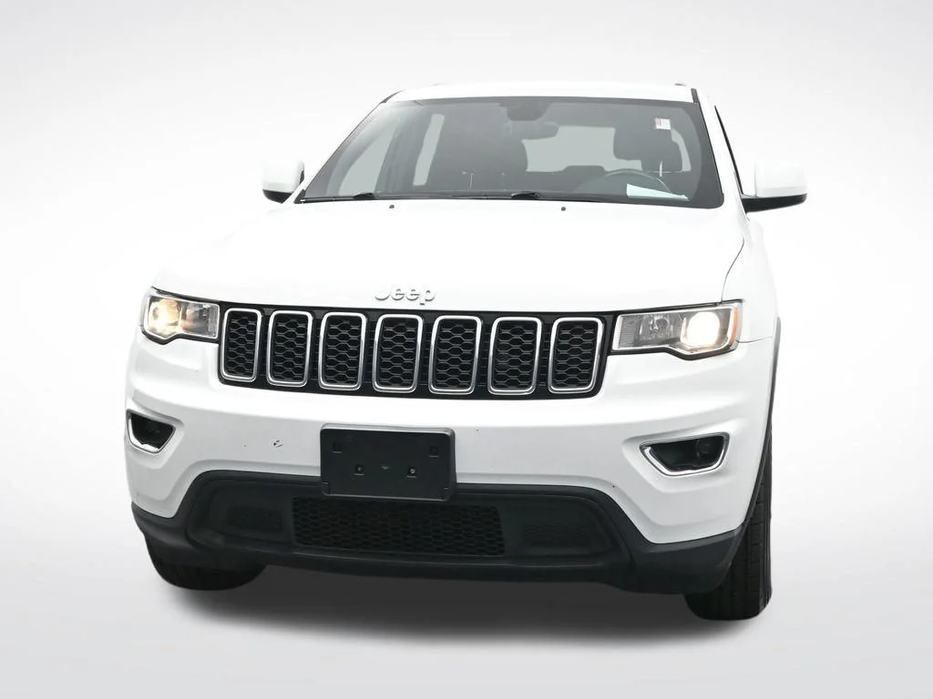 Used 2017 Jeep Grand Cherokee Laredo with VIN 1C4RJFAG9HC817982 for sale in Fayetteville, NC