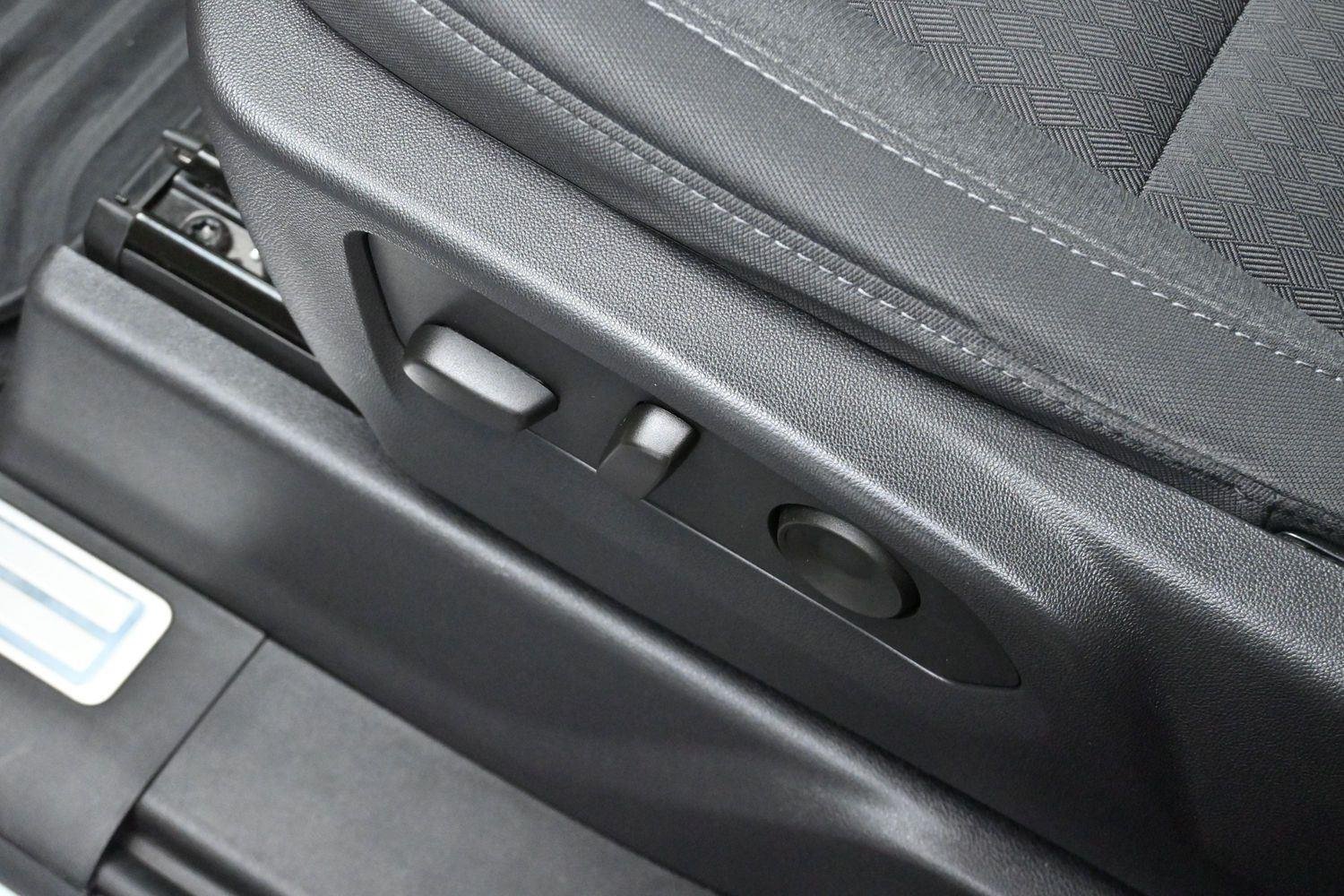 Used 2023 Summit White Chevrolet RST image 14