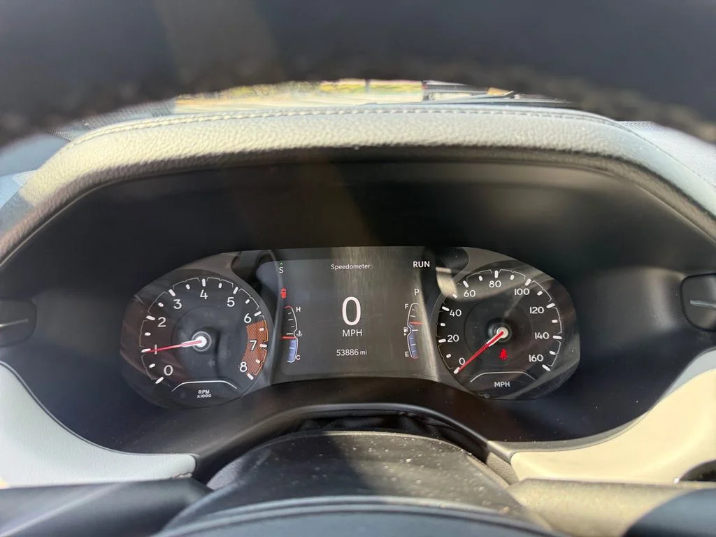 Used 2024 White Jeep Limited image 18