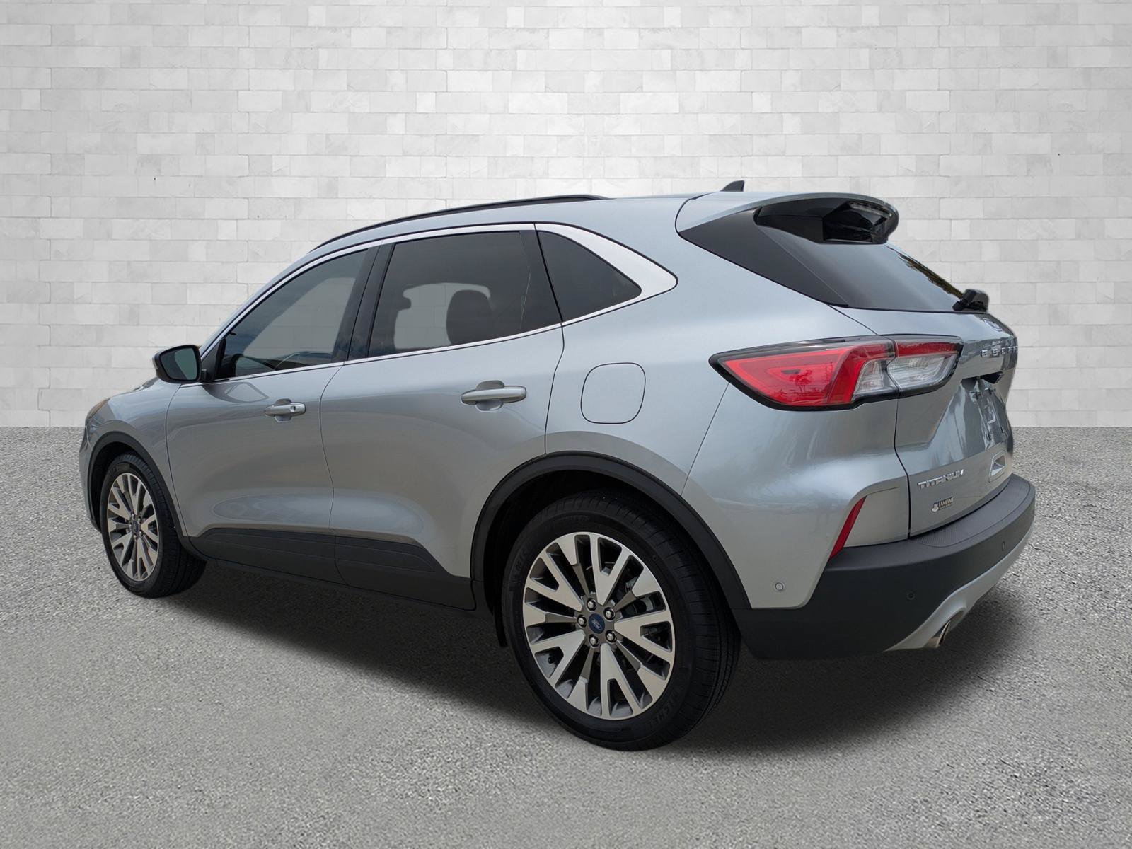 2021 Ford Escape Titanium - Photo 4