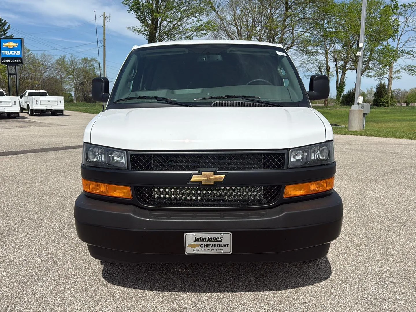 2026 Chevrolet Express Cargo Work Van - Photo 12